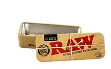 Load image into Gallery viewer, Juicy Lucy Blue 1 1/4 size pre-rolled cone 25/50/100/200/300/500 + RAW 1 1/4 size metal caddy box