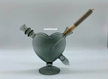 Load image into Gallery viewer, fashion glass pink heart water cone bubbler pipe fit for raw zig zag cone
