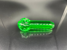 Load image into Gallery viewer, glass  freezable tobacco pipe green   | Tobacco  smoking pipe | glass hand pipe 4.1 inch
